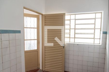 Casa à venda com 170m², 3 quartos e 2 vagasLavanderia