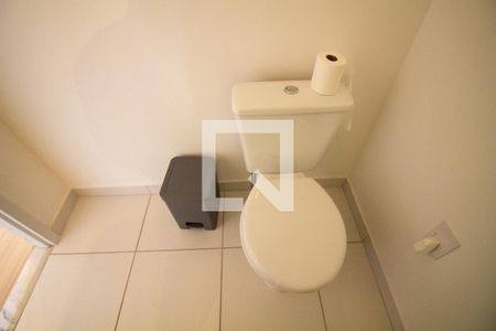 Banheiro Social de kitnet/studio para alugar com 1 quarto, 32m² em Santo Amaro, São Paulo