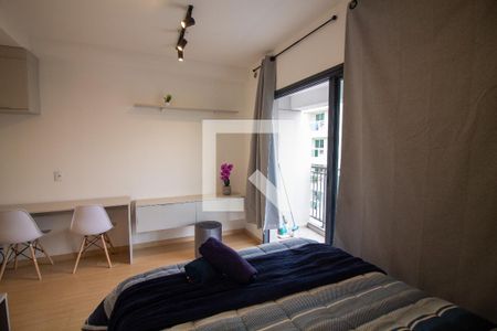 Sala / Quarto - Studio de kitnet/studio para alugar com 1 quarto, 32m² em Santo Amaro, São Paulo