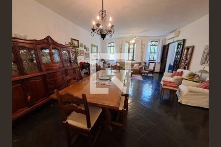 Casa à venda com 4 quartos, 169m² em São Francisco, Niterói