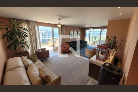 Apartamento à venda com 3 quartos, 230m² em Piratininga, Niterói