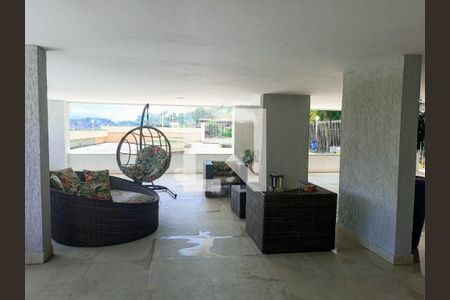 Apartamento à venda com 63m², 2 quartos e 1 vaga