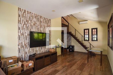 Casa à venda com 4 quartos, 185m² em Itaipu, Niterói