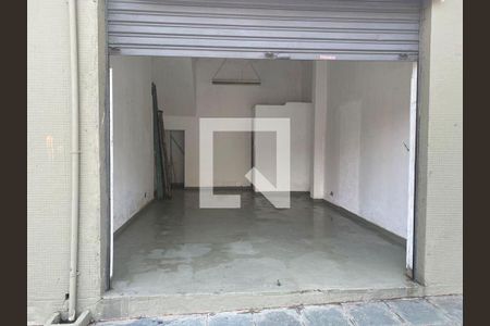 Casa à venda com 1 quarto, 141m² em Utinga, Santo André