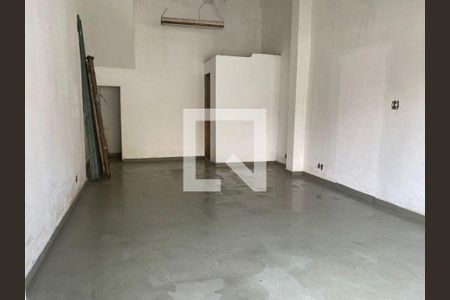 Casa à venda com 1 quarto, 141m² em Utinga, Santo André