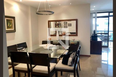 Apartamento à venda com 4 quartos, 180m² em Icaraí, Niterói