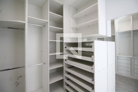 Apartamento para alugar com 220m², 3 quartos e 5 vagasCloset da Suíte 3
