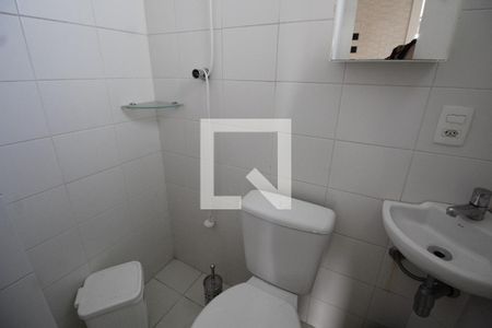 Apartamento para alugar com 220m², 3 quartos e 5 vagasBanheiro de Serviço