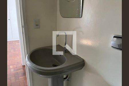 Apartamento à venda com 67m², 2 quartos e 1 vagaBanheiro Social