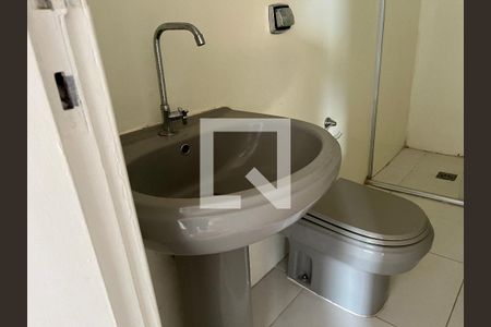 Apartamento à venda com 67m², 2 quartos e 1 vagaBanheiro Social