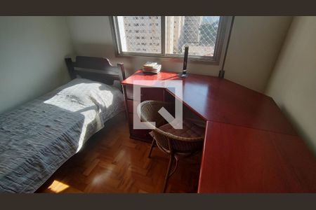 Apartamento à venda com 120m², 4 quartos e 2 vagasQuarto 2
