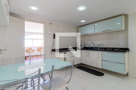 Apartamento para alugar com 200m², 4 quartos e 2 vagasCozinha - Armários