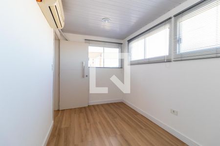 Apartamento para alugar com 200m², 4 quartos e 2 vagasQuarto 4