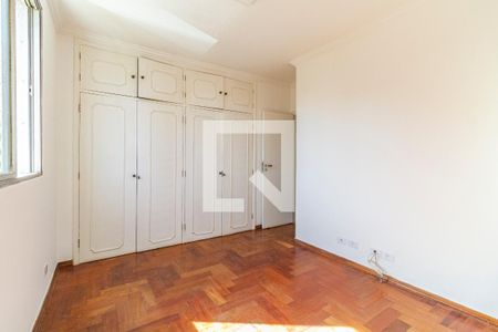 Apartamento para alugar com 120m², 3 quartos e 1 vagaSuíte