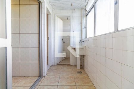 Apartamento para alugar com 120m², 3 quartos e 1 vagaÁrea de Serviço