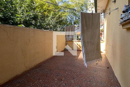 Casa à venda com 250m², 5 quartos e 2 vagasterraço no quarto 3