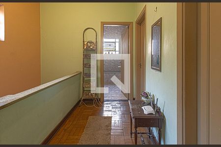 Casa à venda com 250m², 5 quartos e 2 vagasSala intima