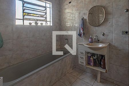 Casa à venda com 250m², 5 quartos e 2 vagasBanheiro Social 1