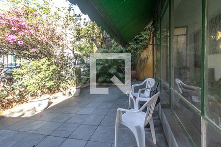 Casa à venda com 250m², 5 quartos e 2 vagasquintal