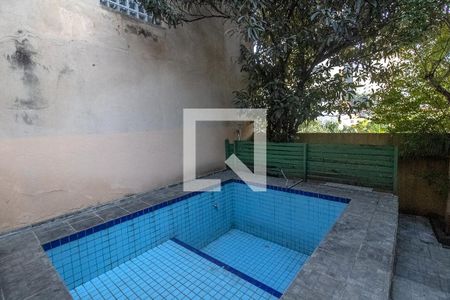 Casa à venda com 250m², 5 quartos e 2 vagaspiscina