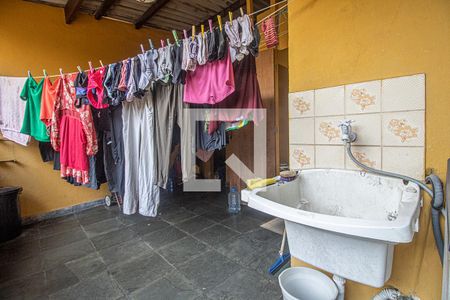 Casa à venda com 250m², 5 quartos e 2 vagasárea de serviço