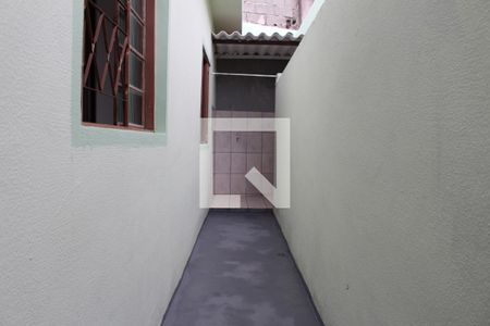 Casa para alugar com 40m², 1 quarto e sem vagacorredor externo 