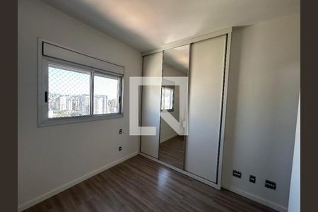 Apartamento para alugar com 77m², 3 quartos e 2 vagasQuarto