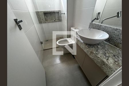Apartamento para alugar com 77m², 3 quartos e 2 vagasBanheiro