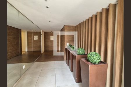 Apartamento à venda com 67m², 2 quartos e 1 vaga Apartamento à venda com 67m², 2 quartos e 1 vagaHall de entrada