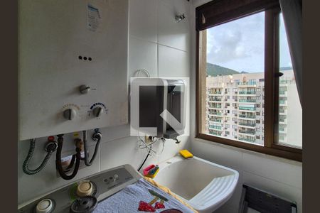 Apartamento à venda com 67m², 2 quartos e 1 vaga Apartamento à venda com 67m², 2 quartos e 1 vagaÁrea de serviço