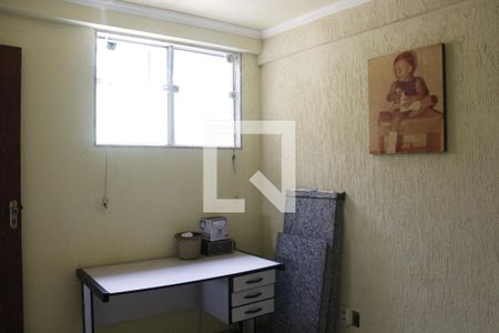 Casa à venda com 244m², 4 quartos e 10 vagasQuarto/Escritório