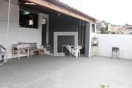 Casa à venda com 244m², 4 quartos e 10 vagasÁrea de serviço