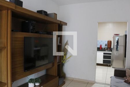 Sala de casa para alugar com 2 quartos, 64m² em Dom Silverio, Belo Horizonte