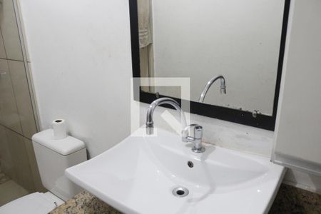 Casa para alugar com 64m², 2 quartos e sem vagaBanheiro