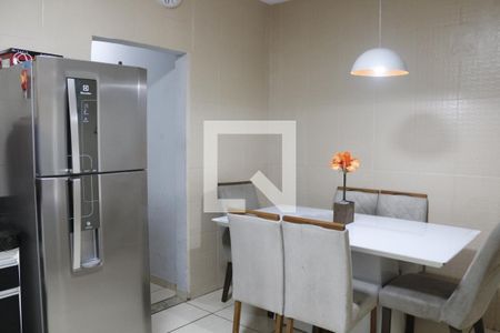 Casa para alugar com 64m², 2 quartos e sem vagaCozinha