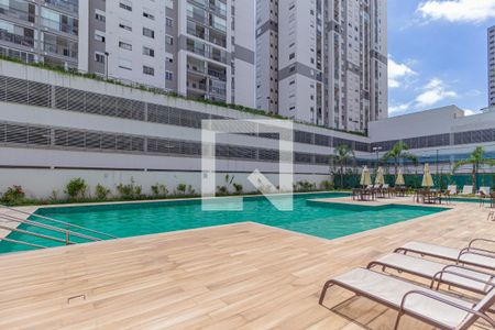 Apartamento à venda com 64m², 2 quartos e 1 vagaÁrea comum - Piscina