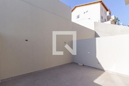 Casa à venda com 135m², 3 quartos e 4 vagasQuintal