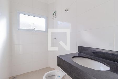 Casa à venda com 135m², 3 quartos e 4 vagasBanheiro da suíte 1