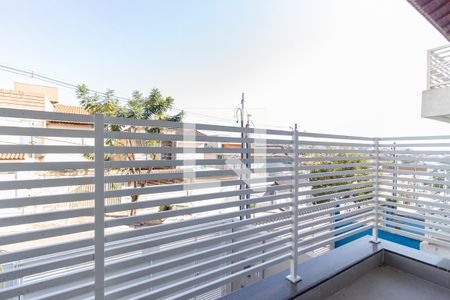 Sacada de casa à venda com 3 quartos, 135m² em Novo Osasco, Osasco