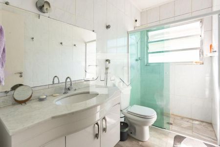 Casa à venda com 205m², 4 quartos e 6 vagas