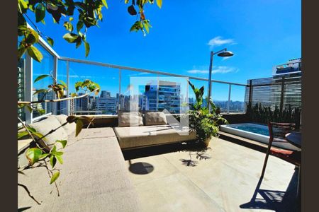 Apartamento à venda com 230m², 3 quartos e 3 vagas