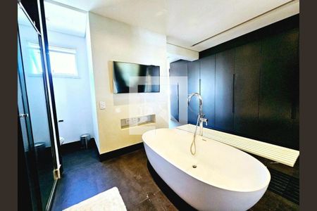 Apartamento à venda com 230m², 3 quartos e 3 vagas