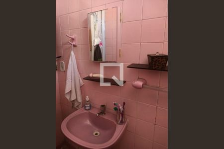 Casa à venda com 2 quartos, 88m² em Chácara Santo Antônio (Zona Sul), São Paulo