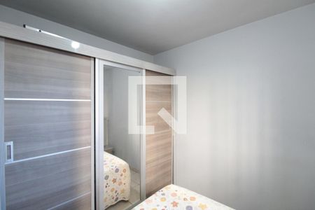 Suite de apartamento à venda com 3 quartos, 60m² em Itapoã, Belo Horizonte