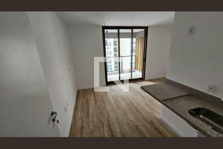 Studio à venda com 27m², 1 quarto e sem vaga