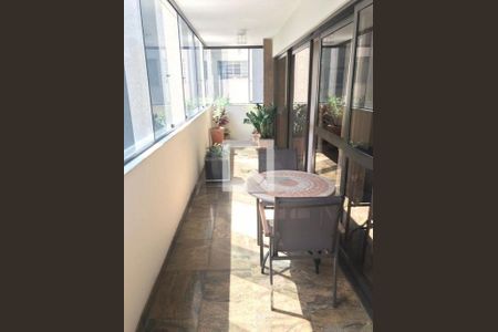 Apartamento à venda com 3 quartos, 250m² em Santa Cecilia, São Paulo