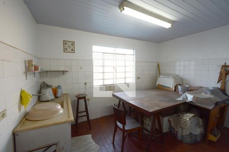 Casa à venda com 201m², 3 quartos e 2 vagasÁrea externa - Salão