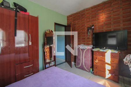 Casa à venda com 200m², 3 quartos e 2 vagas Casa à venda com 200m², 3 quartos e 2 vagasEdícula