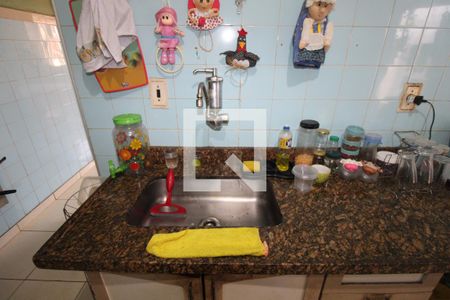 Casa à venda com 200m², 3 quartos e 2 vagas Casa à venda com 200m², 3 quartos e 2 vagasEdícula