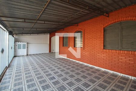 Casa à venda com 200m², 3 quartos e 2 vagas Casa à venda com 200m², 3 quartos e 2 vagasGaragem